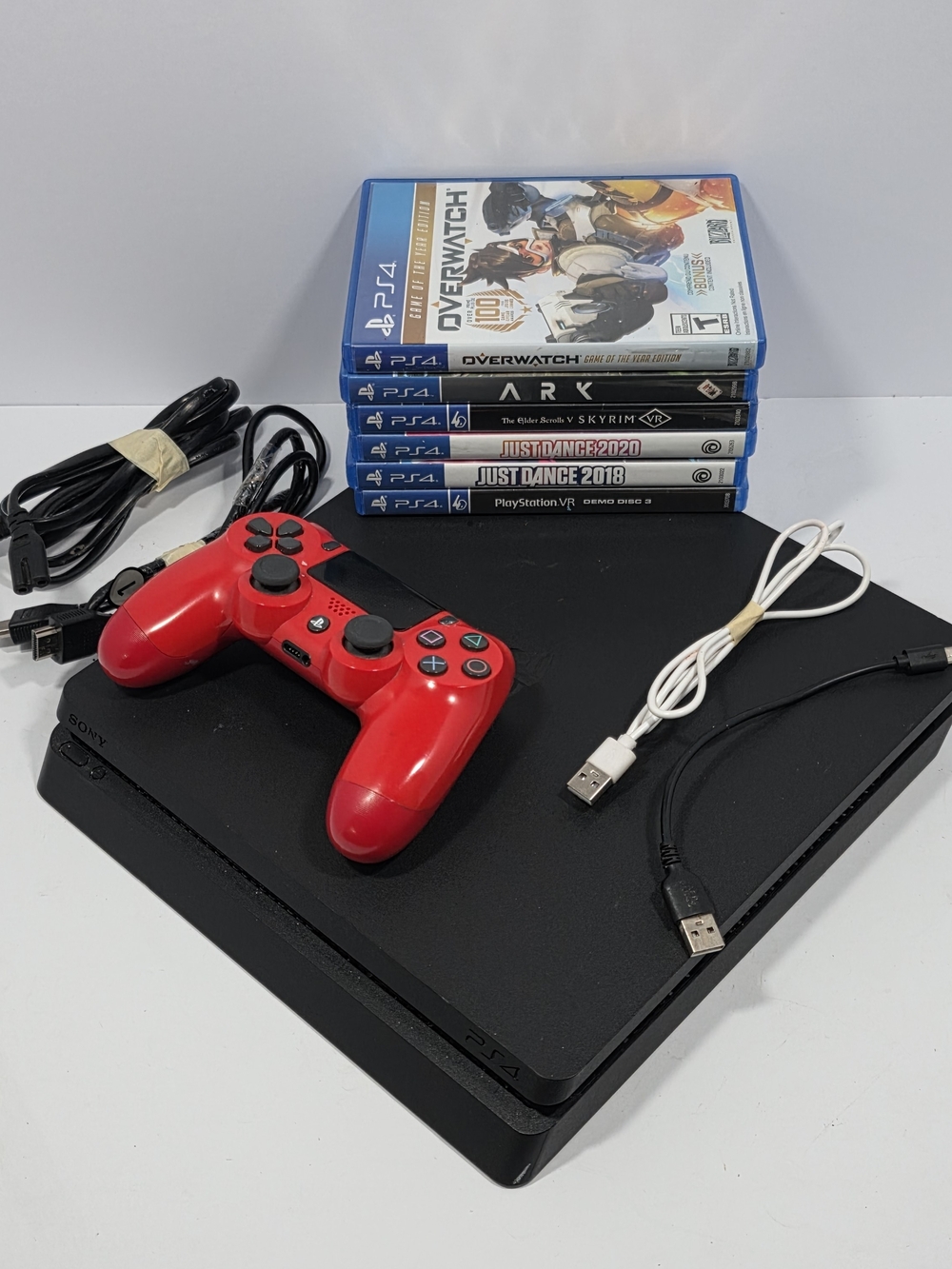 Sony PS4 Slim 1TB CUH-2115B Red Controller 5 Games + VR Demo Tested